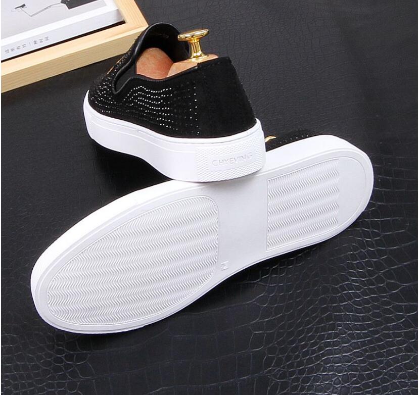 Hot Sale Fashion 2020 luxury Dandelion Spikes Flat Leather Shoes Rhinestone Men embroidery Loafer Dress Shoes Smoking Slipper Casual shoe, Black
Hot Sale Fashion 2020 luxury Dandelion Spikes Flat Leather Shoes Rhinestone Men embroidery Loafer Dress Shoes Smoking Slipper Casual shoe, Black