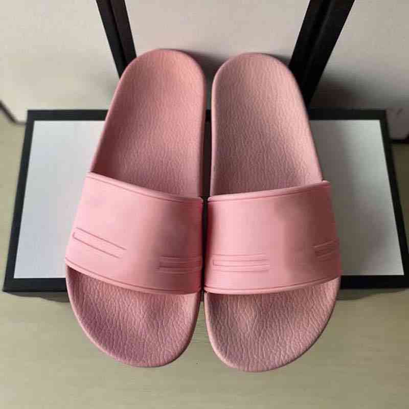 Sandals slipper Sell Classic Well Rubber Slides Floral brocade Men Women Fashion Slippers Red White Gear Bottoms Casual By shoe10 1-124 718K, #40
Sandals slipper Sell Classic Well Rubber Slides Floral brocade Men Women Fashion Slippers Red White Gear Bottoms Casual By shoe10 1-124 718K, #40