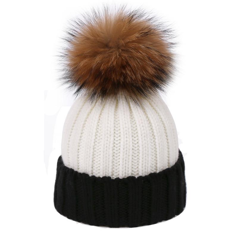 Women's Knitted Two-color Woolen Hat Female Wool Ball Autumn and Winter Warmth Korean Fashion Trendy Hat Ear Protection
Women's Knitted Two-color Woolen Hat Female Wool Ball Autumn and Winter Warmth Korean Fashion Trendy Hat Ear Protection