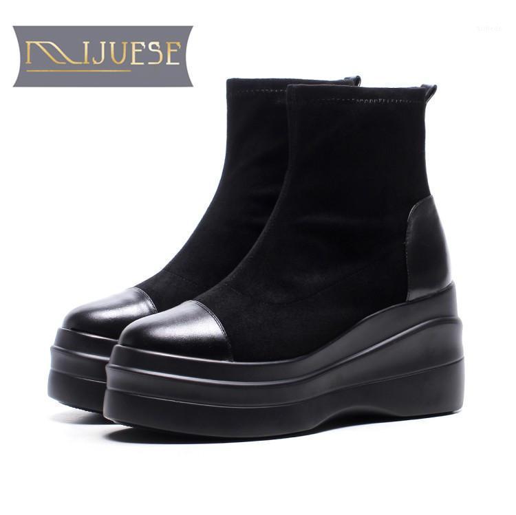 MLJUESE 2020 women ankle boots cow leather black color slip on high heels autumn spring ankle boots female1
MLJUESE 2020 women ankle boots cow leather black color slip on high heels autumn spring ankle boots female1