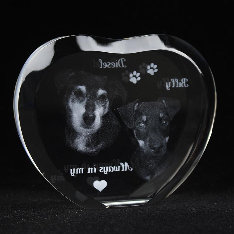 Lovely Heart Shaped Image Laser Engraved Wedding Anniversary Crystal Heart Paperweight Crafts Souvernirs
Lovely Heart Shaped Image Laser Engraved Wedding Anniversary Crystal Heart Paperweight Crafts Souvernirs
