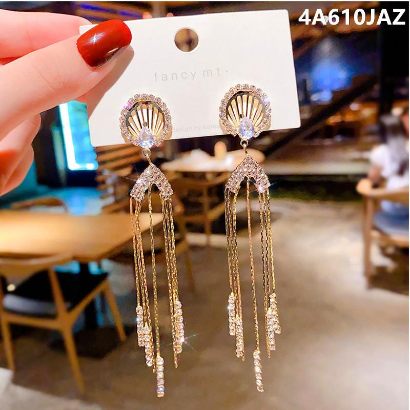 Korean Fashion Jewelry Personality Temperament Crystal Tassel Earrings Bridal Earrings For Women Long
Korean Fashion Jewelry Personality Temperament Crystal Tassel Earrings Bridal Earrings For Women Long