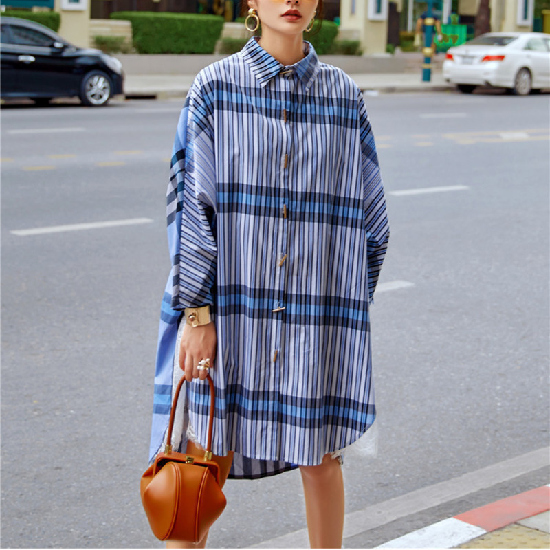 LANMREM New autumn Stitching Lace Stripes Lapel Long Sleeve Plaid Large Size Shirt Women Blouse Fashion Tide TC003 210225