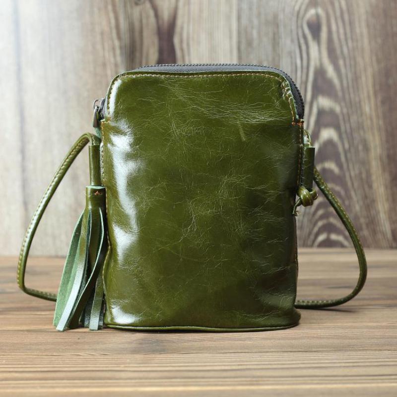 YourSeason Mobile Phone Bag Ladies 2021 Genuine Leather Vintage Soft Cowhide Women Tassel Shoulder Crossbody Bags Mini, Black
YourSeason Mobile Phone Bag Ladies 2021 Genuine Leather Vintage Soft Cowhide Women Tassel Shoulder Crossbody Bags Mini, Black