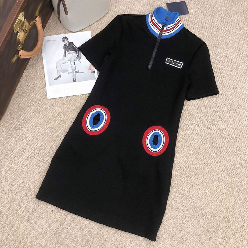 Women Dresses Casual Zipper T shirt Skirt Fit Skirts 22SS For Spring Summer Casual Style Lady Slim Dress Black WhiteTees Knit Shirt, Black;gray
Women Dresses Casual Zipper T shirt Skirt Fit Skirts 22SS For Spring Summer Casual Style Lady Slim Dress Black WhiteTees Knit Shirt, Black;gray