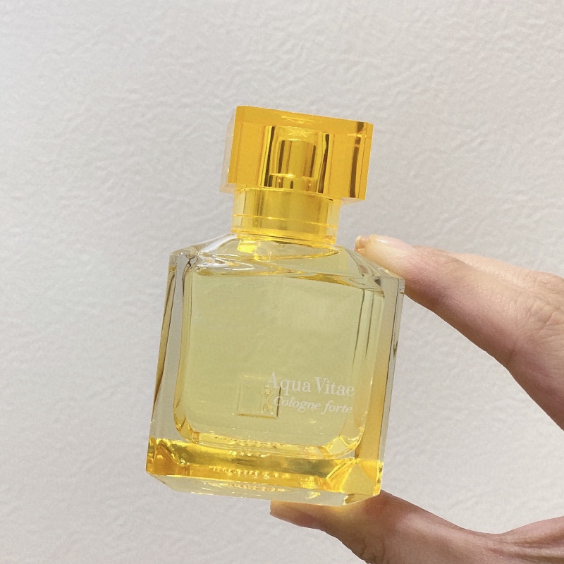 The Latest Highest quality 70ml all match Women Perfume Fragrance Bac rat Rou ge 540 Floral Eau De Female Long Lasting Luxury Perfume Spray
The Latest Highest quality 70ml all match Women Perfume Fragrance Bac rat Rou ge 540 Floral Eau De Female Long Lasting Luxury Perfume Spray
