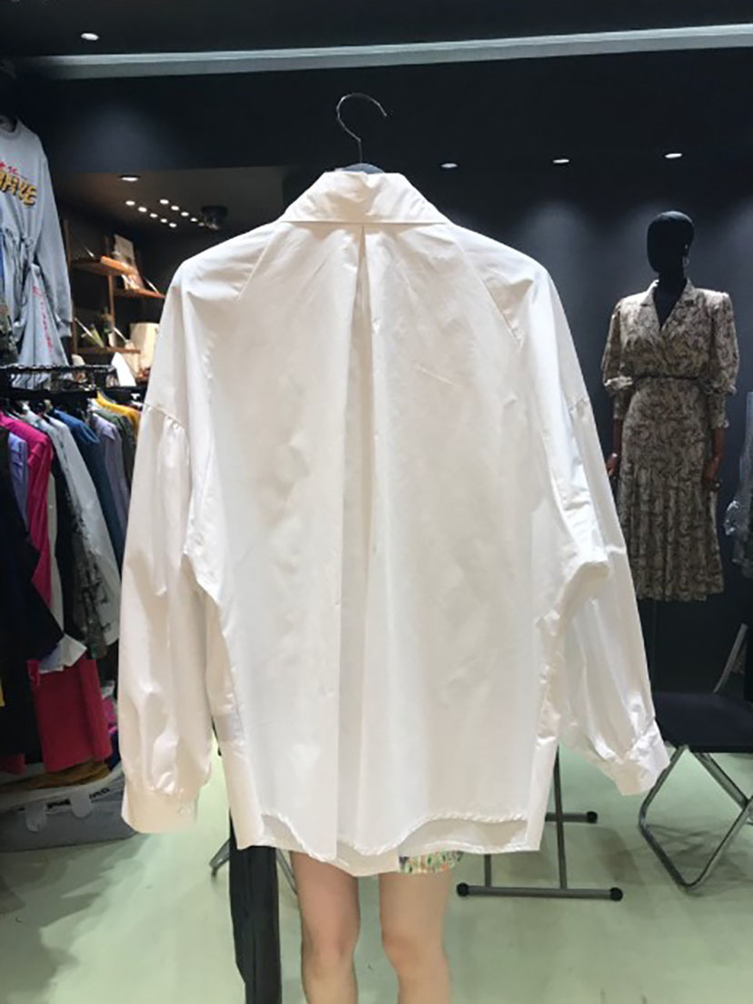 2021 Spring New Casual All-match Long-sleeve Womens White Shirt Fashion Point Collar Big Button Retro Blouse Trend Tops 210225
