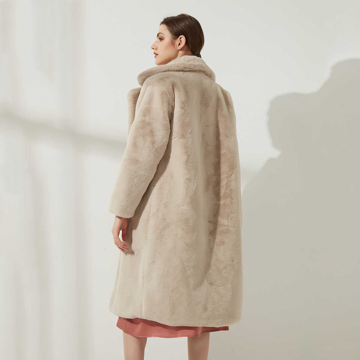 Wixra Ladies Faux Leather Long Coats Femme Pockets Soft Mink Fur Women Trendy Street Style Loose Short Outwear Winter 210910