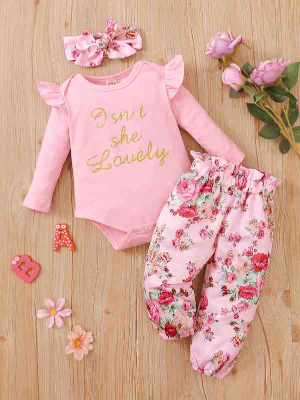 Baby Slogan Graphic Ruffle Trim Bodysuit & Floral Print Pants & Headband SHE