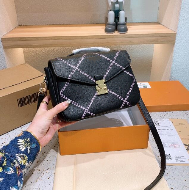 2022 Newset Classic Evening Messenger bag leather women's handbag purse pochette Metis Totes single shoulder printing flower crossbody bags
2022 Newset Classic Evening Messenger bag leather women's handbag purse pochette Metis Totes single shoulder printing flower crossbody bags