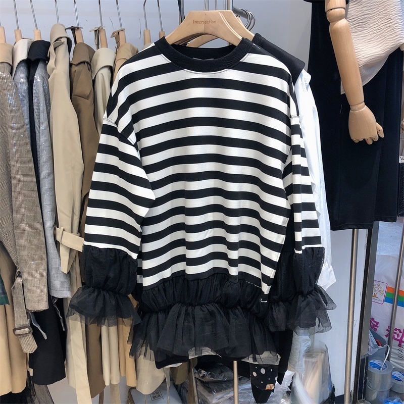 [EWQ] Autumn Ladies Stitching Mesh Flared Sleeves Loose Long-sleeved Sweatshirt Contrast Color Ruffled Thick Tops For Women 201102