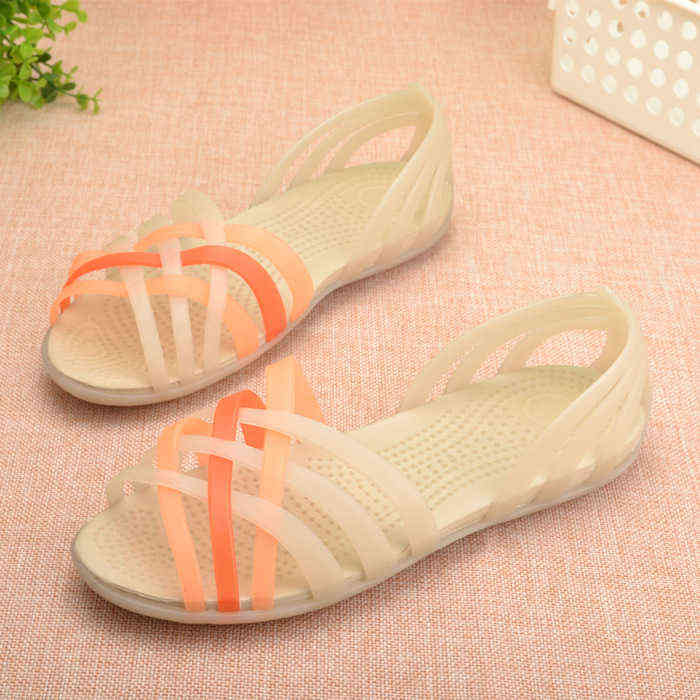 Sandals Women 2022 New Colorful Cross Straps Flat Sandals Comfortable Crystal Jelly Lady Shoes Beach Summer 220304