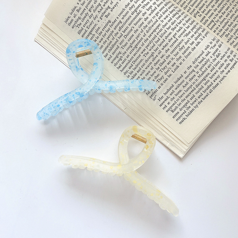 Length 11 CM Ribbon Wave Point Plastic Cross Hair Clamps Korean Candy Color Translucence Wash Claw Clips Women Scrunchies Ponytail Hairpins Hair Accessories
Length 11 CM Ribbon Wave Point Plastic Cross Hair Clamps Korean Candy Color Translucence Wash Claw Clips Women Scrunchies Ponytail Hairpins Hair Accessories