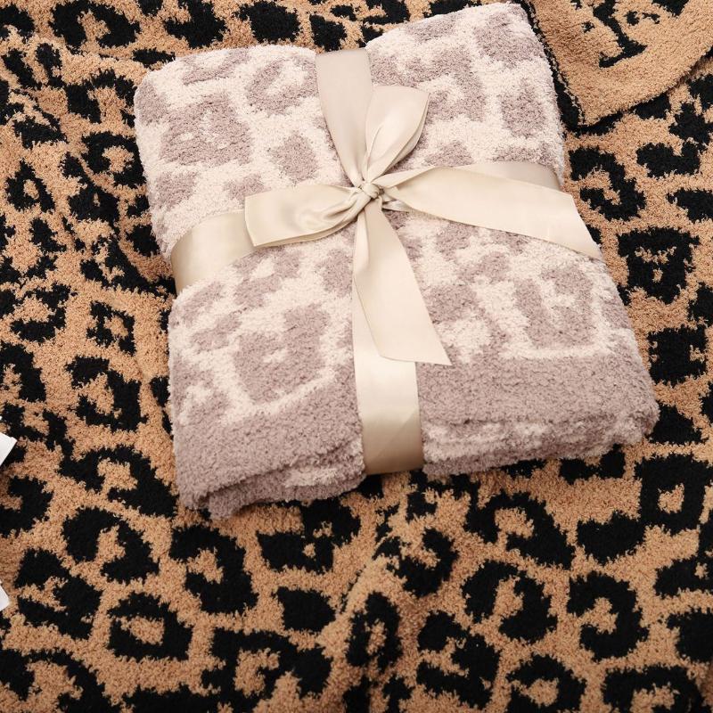 Blankets Half Wool Sheep Blanket Knitted Leopard Plush Throw blankets