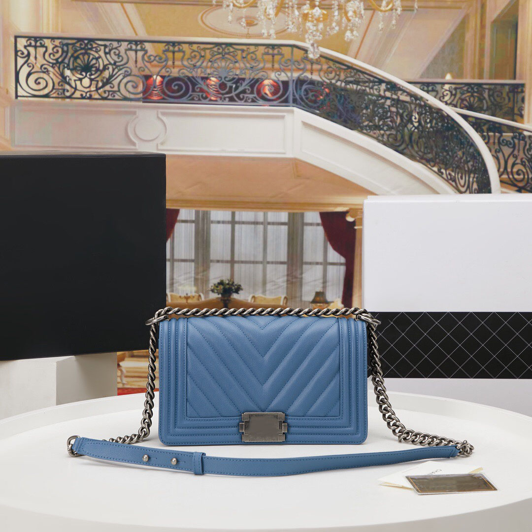 Luxury Fashion Big Flap Bags Handbags Women Famous Brands Designer C06030278rossbody Bags Women Shoulder Bags 2021 Chains Ladies Handbags
Luxury Fashion Big Flap Bags Handbags Women Famous Brands Designer C06030278rossbody Bags Women Shoulder Bags 2021 Chains Ladies Handbags