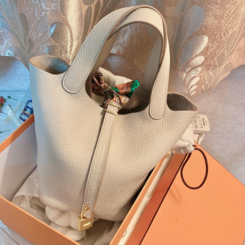 Cross Body Simple Small PU Leather Bucket Bags For Women 2021 Fashion Shoulder Handbag Female Travel, White
Cross Body Simple Small PU Leather Bucket Bags For Women 2021 Fashion Shoulder Handbag Female Travel, White