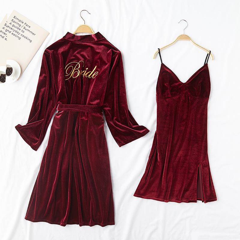 Women's Sleepwear Embroidery Bride Wedding Robe Set Women Velour 2PCS Autumn Sleep Sexy V-neck Kimono Gown Casual Home Clothing, Burgundy bride
Women's Sleepwear Embroidery Bride Wedding Robe Set Women Velour 2PCS Autumn Sleep Sexy V-neck Kimono Gown Casual Home Clothing, Burgundy bride