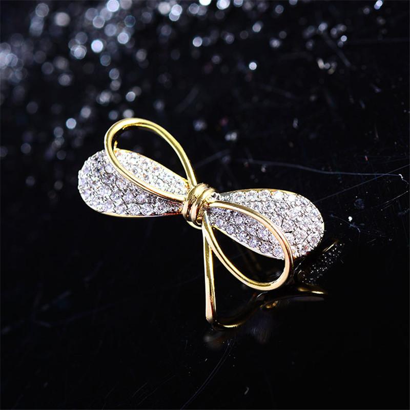 Pins, Brooches OKILY 2021 Double Color Bow Lapel Pin For Women Summer Dress Small Elegant Bowknot Collar Badge Jewelry
Pins, Brooches OKILY 2021 Double Color Bow Lapel Pin For Women Summer Dress Small Elegant Bowknot Collar Badge Jewelry
