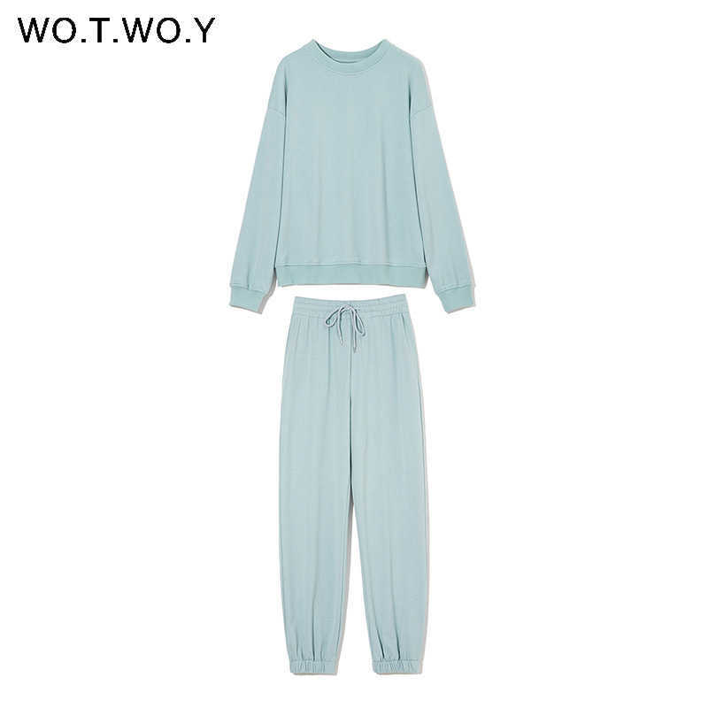 WOTWOY Elastic Waist Casual Sweatshirt Women 2 Pieces Matching Pants Sets Autumn Winter Loose Tracksuits Female Solid Pullovers 210910