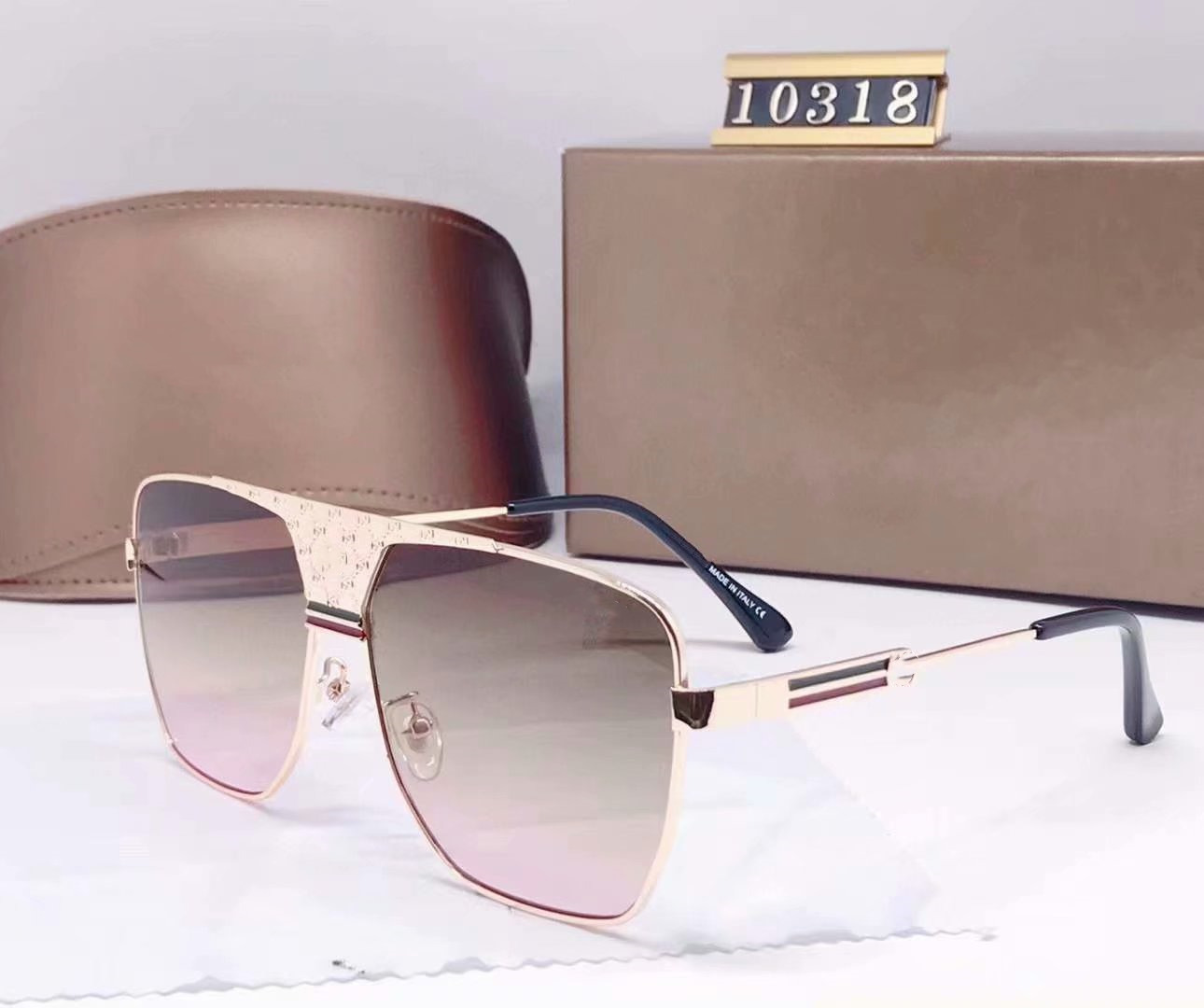 Classic Square Sunglasses Brand Design UV400 Eyewear Metal Gold Frame Sun Glasses Men Women Mirror 10318 Sunglasse Polaroid glass Lens, White;black
Classic Square Sunglasses Brand Design UV400 Eyewear Metal Gold Frame Sun Glasses Men Women Mirror 10318 Sunglasse Polaroid glass Lens, White;black