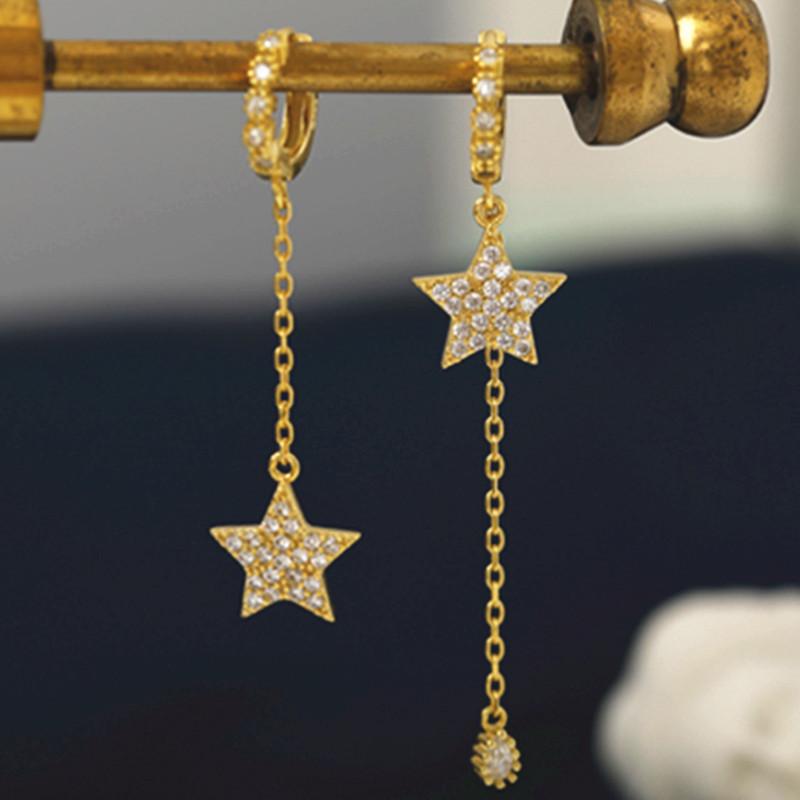Hoop & Huggie Classic Top Quality CZ Crystal Gold Color Asymmetrical Tassel Star Earrings For Women Girls Simple Fashion Jewelry FL3247S
Hoop & Huggie Classic Top Quality CZ Crystal Gold Color Asymmetrical Tassel Star Earrings For Women Girls Simple Fashion Jewelry FL3247S