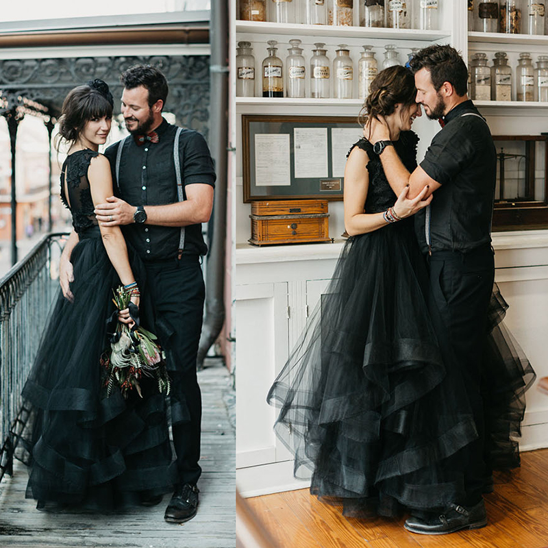 Gothic Black A Line Wedding Dress Piping Tiers Tulle Skirt Lace Appliques Keyhole Back Custom Ruffles Jewel Neck Vintage Unique Rustic Country Bridal 