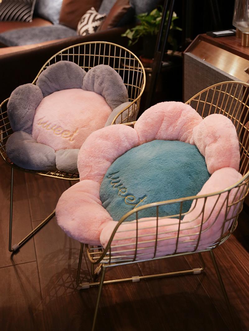 Cushion/Decorative Pillow Hanging Basket Cushion Cradle Chair Swing Single Glider Round Rattan, Gray flower heart
Cushion/Decorative Pillow Hanging Basket Cushion Cradle Chair Swing Single Glider Round Rattan, Gray flower heart