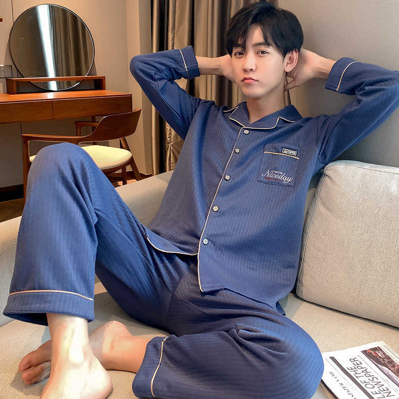 Royal Blue Men's Young and Middle-aged Men's Pajamas Are Warm In Autumn and Winter You Can Wear Cardigans and Trousers At Home 211019