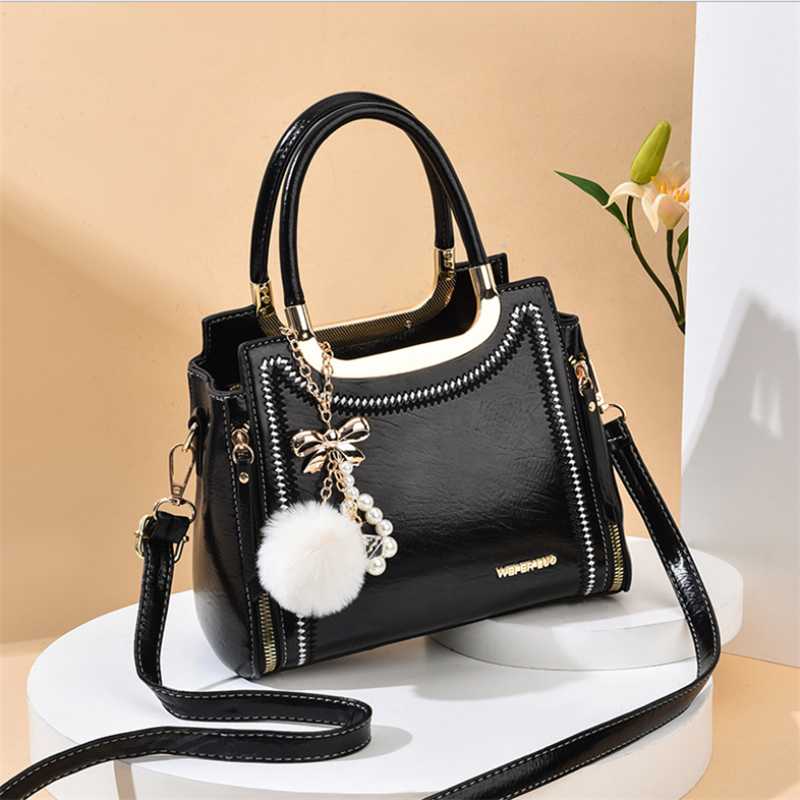 High-grade rhombic embroidery thread chain bag 2021 new woman shoulder messenger bag texture PU female, Photo color 004
High-grade rhombic embroidery thread chain bag 2021 new woman shoulder messenger bag texture PU female, Photo color 004