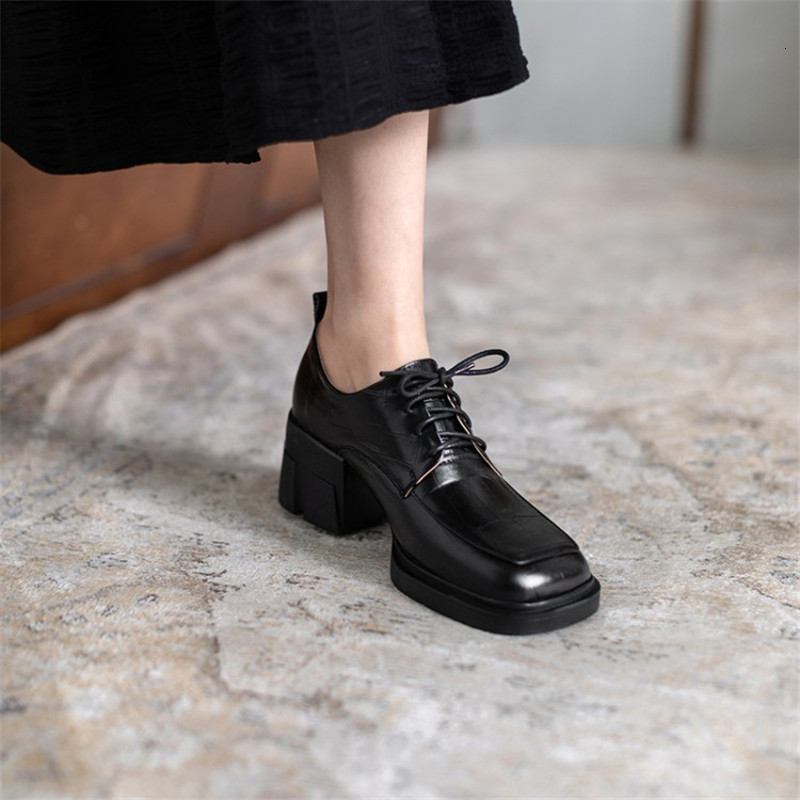 Sandals spring/autumn female bombs square toe loop-up thick shoes solid leather platform pulses size 42 famele 0ZXO, 1# shoe box
Sandals spring/autumn female bombs square toe loop-up thick shoes solid leather platform pulses size 42 famele 0ZXO, 1# shoe box