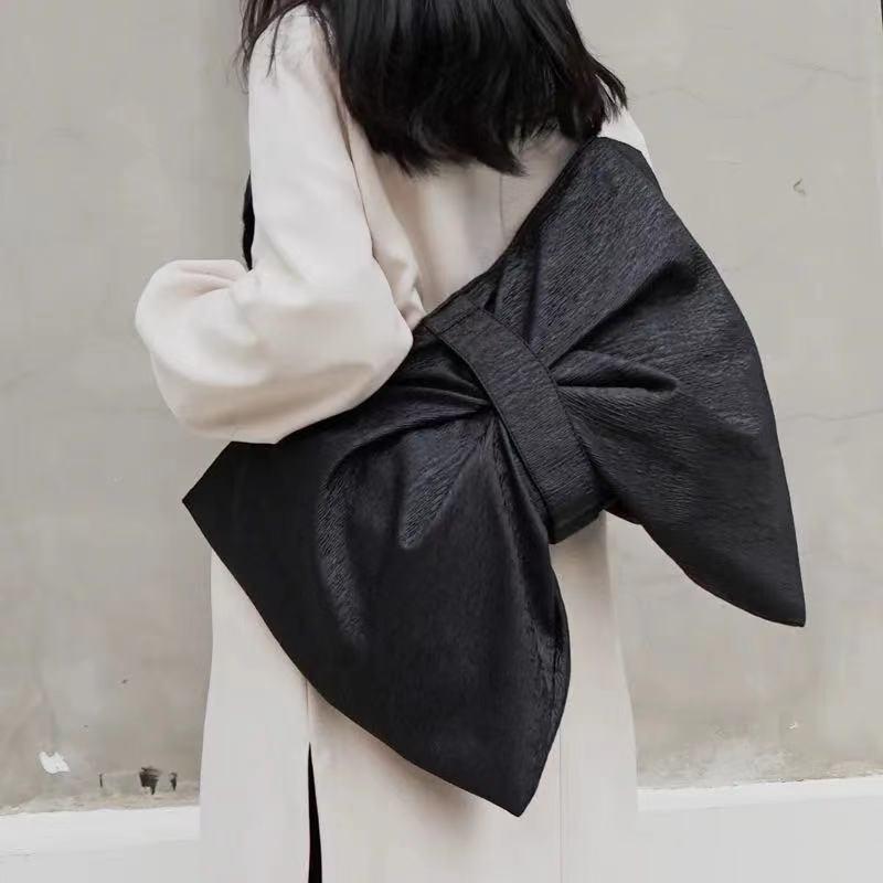 Shoulder Bags Casual Canvas Bow Crossbody For Women Designer Handbags Luxury Nylon Bag Chic Large Capacity Tote Shopper Purses, Red small
Shoulder Bags Casual Canvas Bow Crossbody For Women Designer Handbags Luxury Nylon Bag Chic Large Capacity Tote Shopper Purses, Red small
