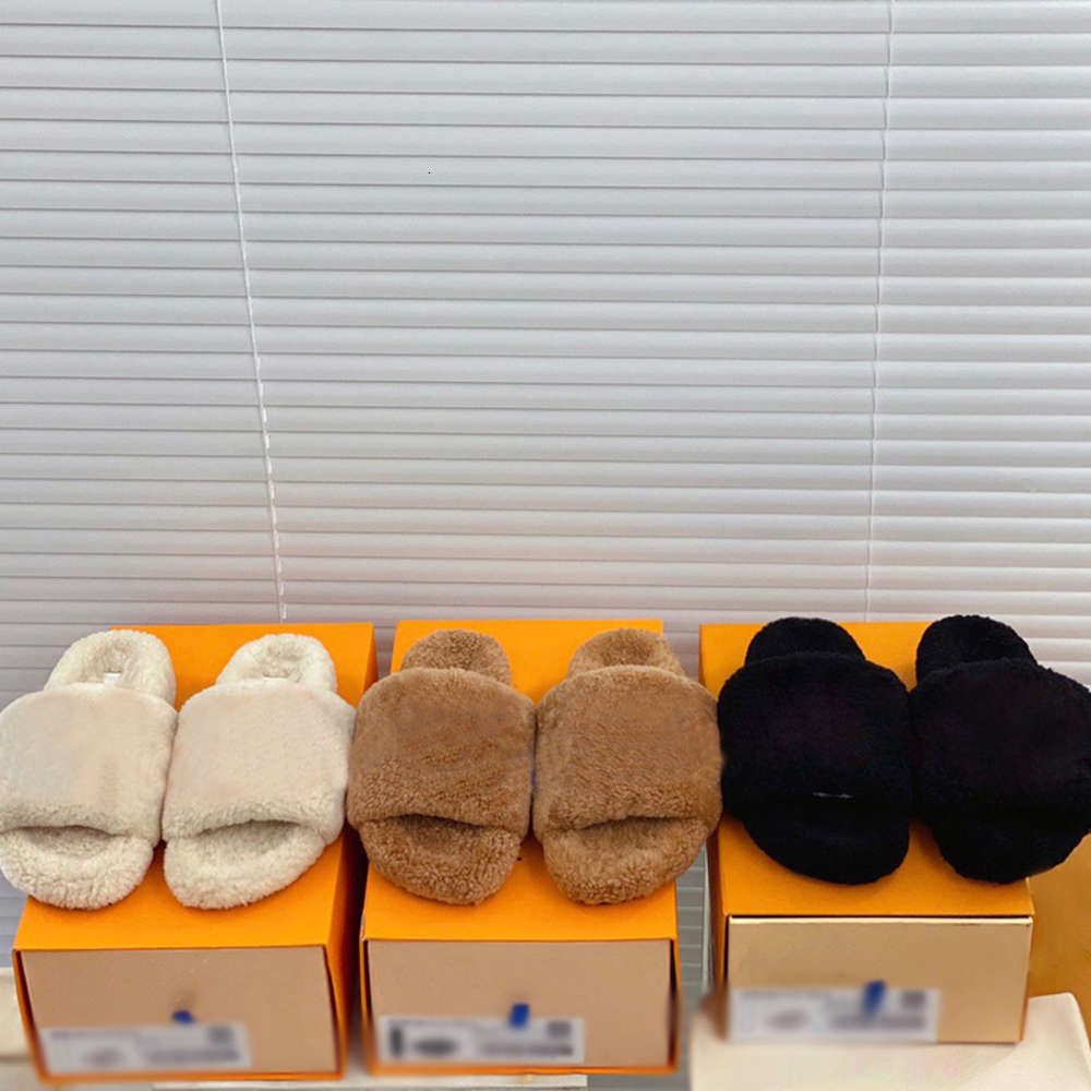 2021 Designer Slippers print Comfort Mule sandals Women Paseo Flat fashion luxury furry casual shoes wool Slide TPU Outdoor slipper, Black
2021 Designer Slippers print Comfort Mule sandals Women Paseo Flat fashion luxury furry casual shoes wool Slide TPU Outdoor slipper, Black