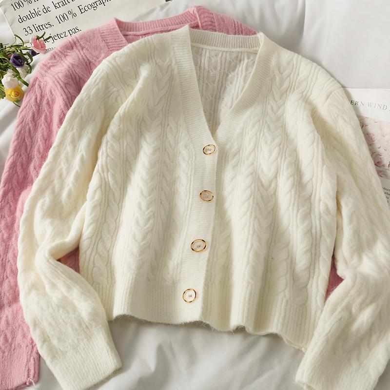 Women's Knits & Tees Vintage Casual Long Sleeve Sweater Women Knitted Sweaters Cardigans Woman V Neck Knitting Top Winter Outwear Female, White
Women's Knits & Tees Vintage Casual Long Sleeve Sweater Women Knitted Sweaters Cardigans Woman V Neck Knitting Top Winter Outwear Female, White