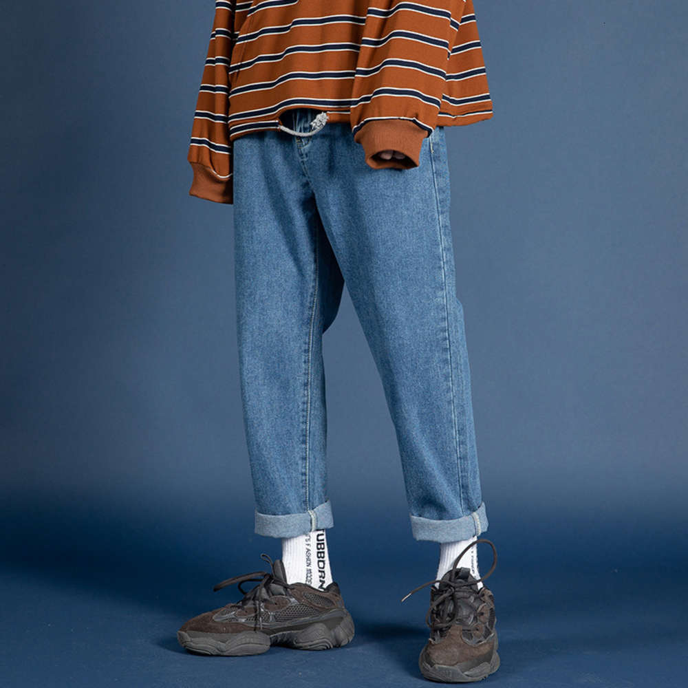 spring and autumn new versatile casual jeans loose size solid color fashionable Men's straight pants, Blue
spring and autumn new versatile casual jeans loose size solid color fashionable Men's straight pants, Blue