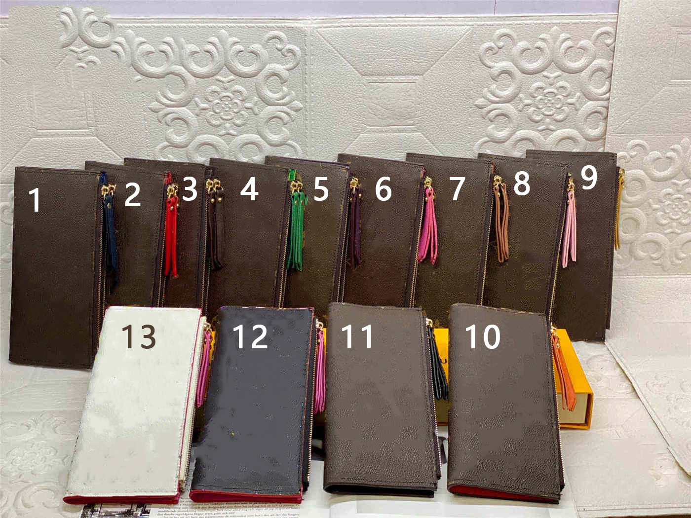 13 color brand Designers Women wallets card holders wristle handbag bag High quality purse passport ID credit Luxurys men cowhide clutch wal, Red;black
13 color brand Designers Women wallets card holders wristle handbag bag High quality purse passport ID credit Luxurys men cowhide clutch wal, Red;black