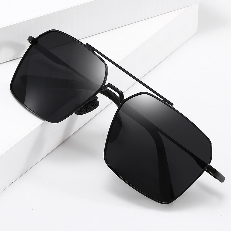 Luxury Designer Mens Sunglasses Polarized Sun Glasses For Men Driving Fishing Fashion Anti UV400 P168
Luxury Designer Mens Sunglasses Polarized Sun Glasses For Men Driving Fishing Fashion Anti UV400 P168