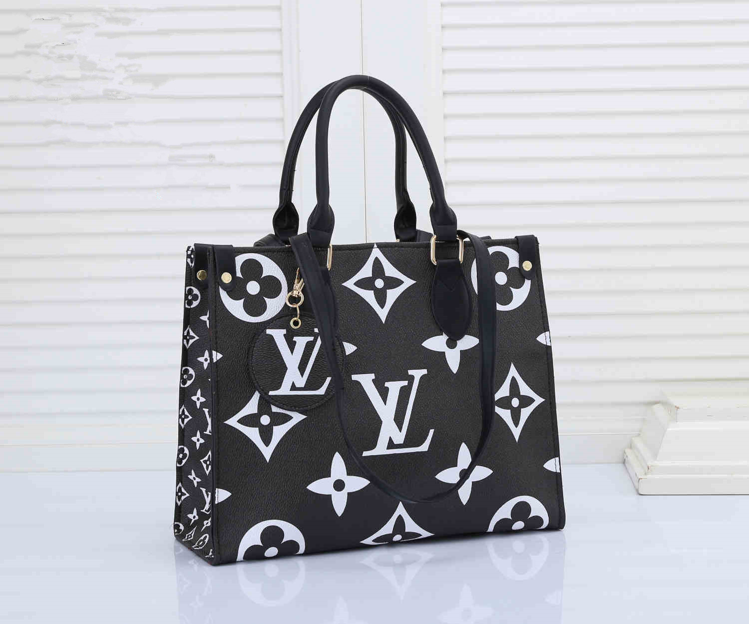 Luxury brand Louisbags_18 Women Luxurys Designers Bags 2021 Crossbody Bag Handbag Handbags Wallet Backpack travel GGLVLouisVittonYSL
VUTTON 87, 10 
Luxury brand Louisbags_18 Women Luxurys Designers Bags 2021 Crossbody Bag Handbag Handbags Wallet Backpack travel GGLVLouisVittonYSL
VUTTON 87, 10