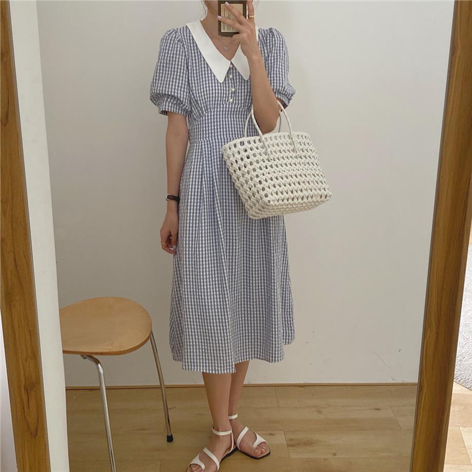 vintage elegant plaid summer women dress puff sleeve doll collar v neck pearl button long vestidos, Black;gray
vintage elegant plaid summer women dress puff sleeve doll collar v neck pearl button long vestidos, Black;gray