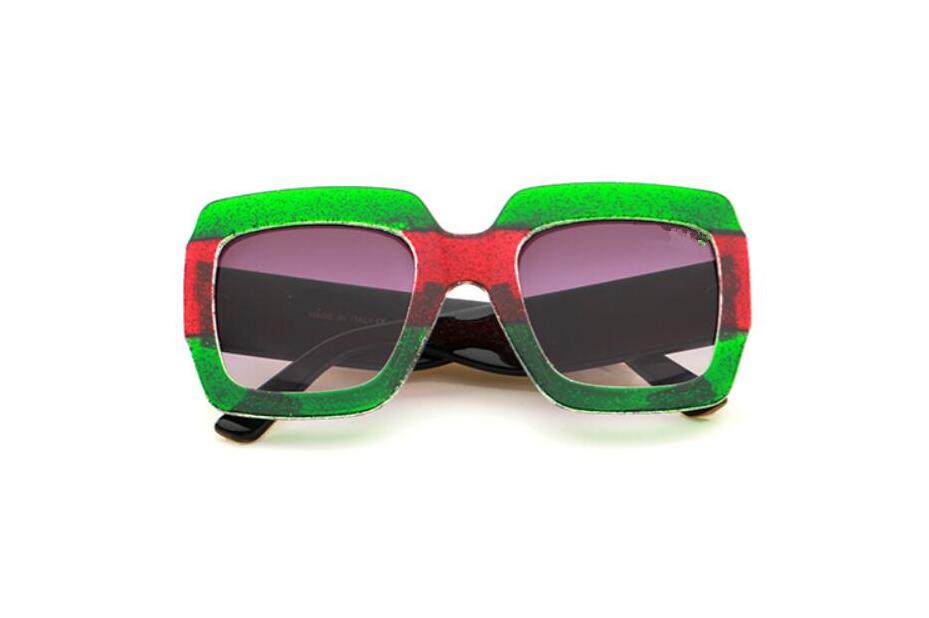 fashion women sunglasses 5 colors frame shiny crystal design square big frame hot lady UV400 lens Quality 0102
fashion women sunglasses 5 colors frame shiny crystal design square big frame hot lady UV400 lens Quality 0102