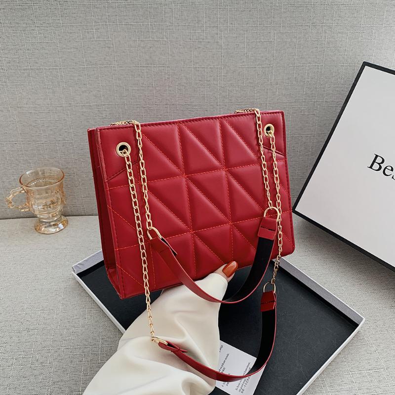 Fashion Lattice Pattern Shoulder Messenger Bag Solid Color Women Handbags Totes Bags Simple PU Leather Crossbody Bags Clutch Bag, Black
Fashion Lattice Pattern Shoulder Messenger Bag Solid Color Women Handbags Totes Bags Simple PU Leather Crossbody Bags Clutch Bag, Black