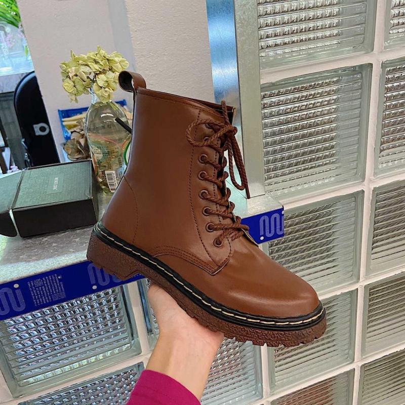 Boots 2021 Women'sboots Leather Autumn And Winter Fashion Motorcycle Black Brown Women's High-top Casual Shoes
Boots 2021 Women'sboots Leather Autumn And Winter Fashion Motorcycle Black Brown Women's High-top Casual Shoes