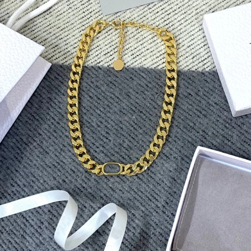 Designer Gold Pendant Necklaces For Women Luxurys Designers Necklaces Lady Choker Letter D Fashion Jewelry With Box
Designer Gold Pendant Necklaces For Women Luxurys Designers Necklaces Lady Choker Letter D Fashion Jewelry With Box