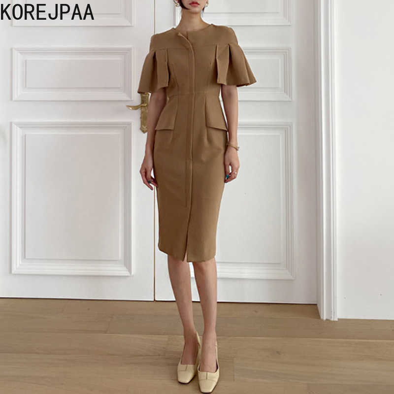 Korejpaa Women Dress Summer Korean Chic Female Elegant Temperament Round Neck Pleated Slimming Flying Sleeves Slit Vestidos 210526, Khaki
Korejpaa Women Dress Summer Korean Chic Female Elegant Temperament Round Neck Pleated Slimming Flying Sleeves Slit Vestidos 210526, Khaki