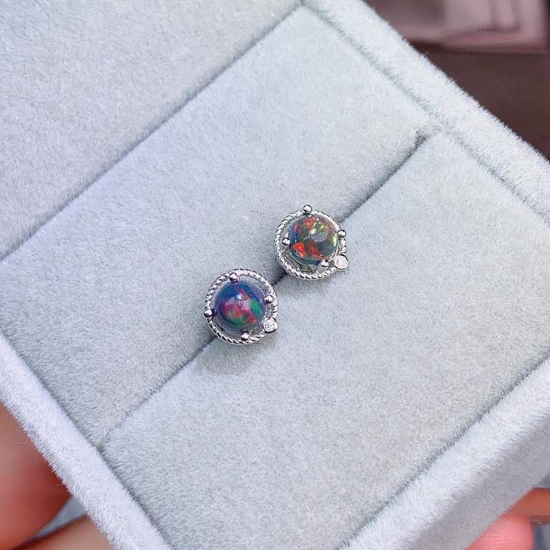Stud Natural Opal Colorful Earring Women Exquisite Style For Year Christmas Gifts, Golden;silver
Stud Natural Opal Colorful Earring Women Exquisite Style For Year Christmas Gifts, Golden;silver