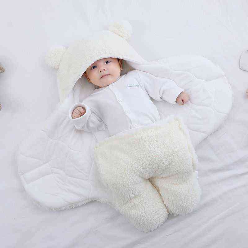Cute born Baby Boys Girls Blankets Plush Swaddle Wrap Ultra-Soft Fluffy Fleece Sleeping Bag Cotton Soft Bedding Baby Stuff 211029