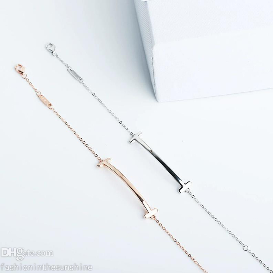 Love Bracelet Smile 925 sterling silver bracelets Jewelry link Chain Diamond men women Fashion designer Rose Gold Platinum for Christmas gift 6 option with box
Love Bracelet Smile 925 sterling silver bracelets Jewelry link Chain Diamond men women Fashion designer Rose Gold Platinum for Christmas gift 6 option with box