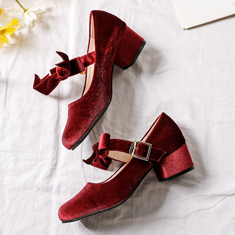 Japanese Loli Sweet Diary Lolita Round-headed Woman a Fivela Word Bowknot Kawaii Shoes Retro Red Wine 4.5cm Heel 8s78
Japanese Loli Sweet Diary Lolita Round-headed Woman a Fivela Word Bowknot Kawaii Shoes Retro Red Wine 4.5cm Heel 8s78