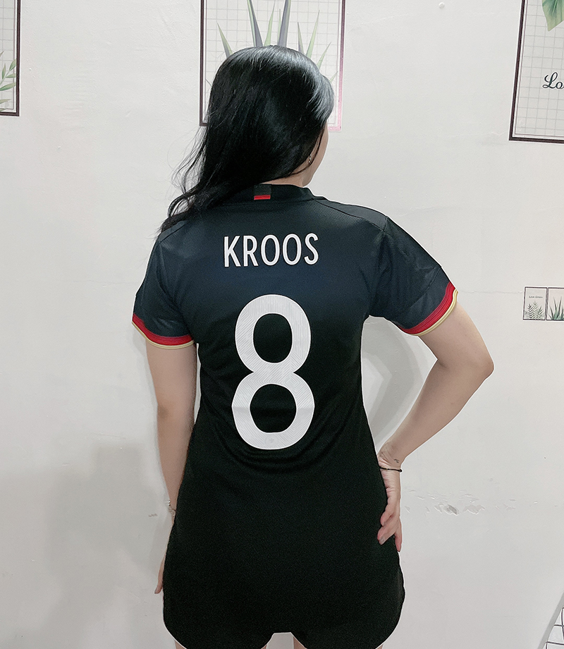 #9 WERNER Away Black Soccer Jersey Women 2021 Lady soccer shirt #HAVERTZ Girl Football Uniform #SANE Female Sports Wear Clothing, No name
#9 WERNER Away Black Soccer Jersey Women 2021 Lady soccer shirt #HAVERTZ Girl Football Uniform #SANE Female Sports Wear Clothing, No name