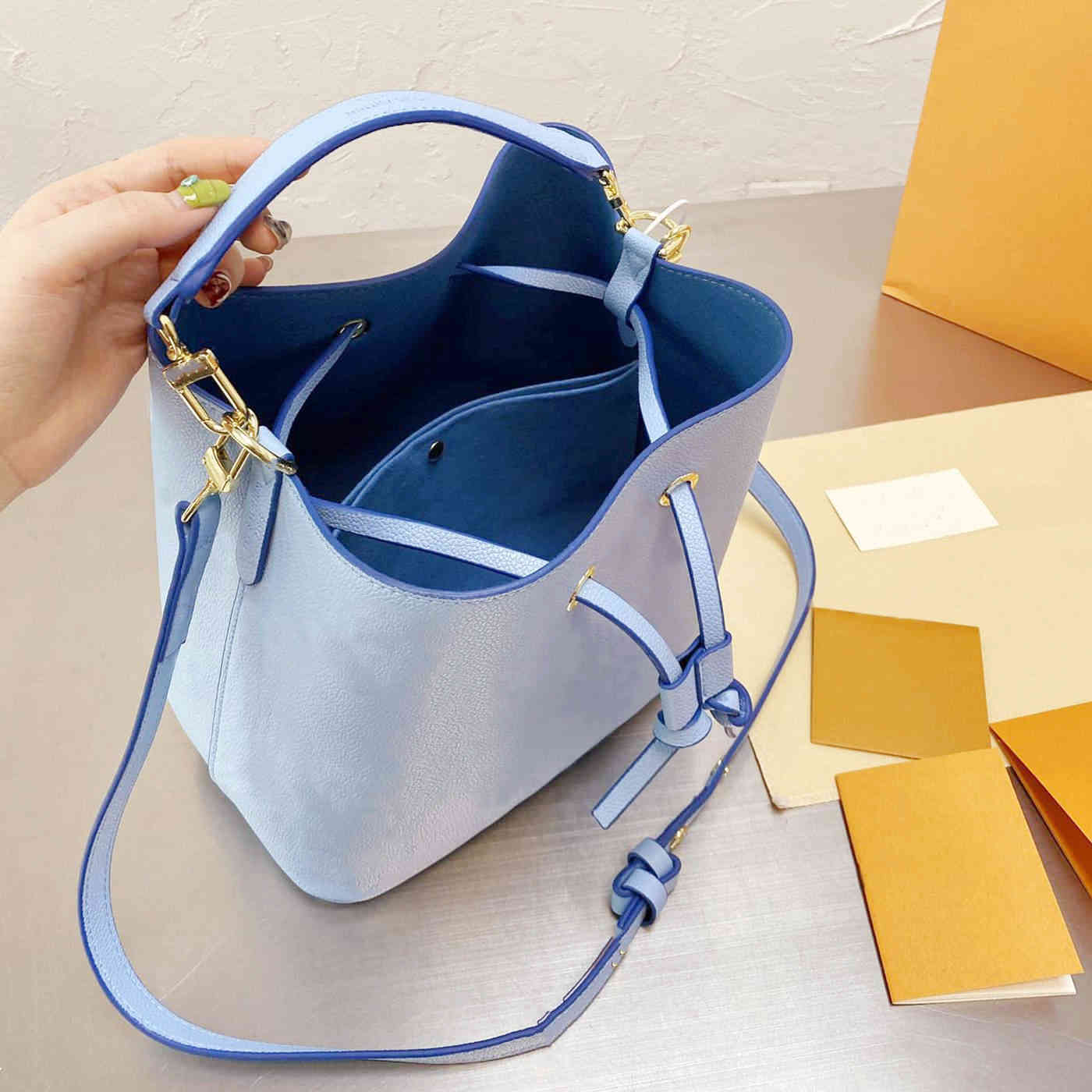 Designer handbag Louisbags_18 Saddle bag Mini Backpack marmont Onthego purse Dingdanduoduo888 Felicie marc Snaps Bags s printing design
Designer handbag Louisbags_18 Saddle bag Mini Backpack marmont Onthego purse Dingdanduoduo888 Felicie marc Snaps Bags s printing design
