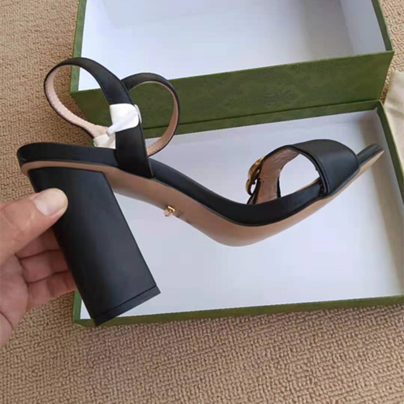 Classic High Heel Sandals Designer Shoes Fashion 100% Leather Women's Dance Shoes Sexy High Heel Shoes Suede Women's Metal Belt Buckle Thick Heel Women's Shoes Large 34-42, Shoes box
Classic High Heel Sandals Designer Shoes Fashion 100% Leather Women's Dance Shoes Sexy High Heel Shoes Suede Women's Metal Belt Buckle Thick Heel Women's Shoes Large 34-42, Shoes box